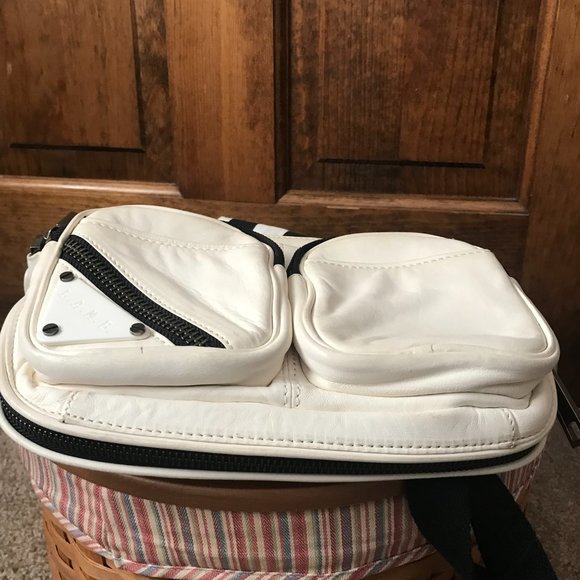 L.A.M.B. White w/Black Zippers Leather Crossbody Bag, Adjustable Strap, Dust Bag - Picture 8 of 16